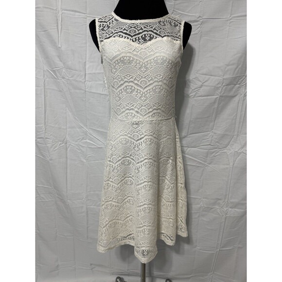 Tacera Women’s Sleeveless Off White Dress with Lace Detail Size Small - Picture 1 of 3